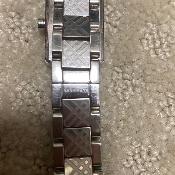Authentic Burberry Swiss Quartz Watch - Picture 9 of 14
